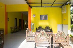 RedDoorz Syariah near Keraton Sumenep