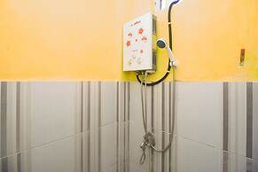 RedDoorz Syariah near Keraton Sumenep