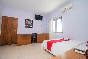 RedDoorz near Pantai Boom