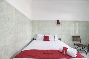 RedDoorz @ Sagan Jogja 2