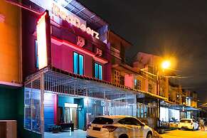 RedDoorz @ Jalan Dr Mansyur Medan 2