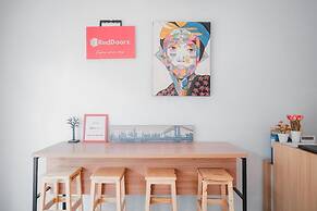 Formerly Reddoorz Plus @ Otista Raya Ciputat