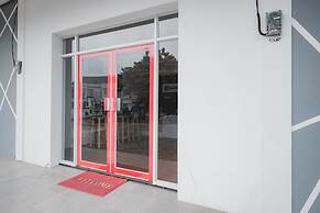 Formerly Reddoorz Plus @ Otista Raya Ciputat