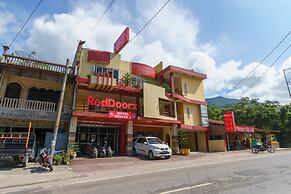RedDoorz @ Parapat