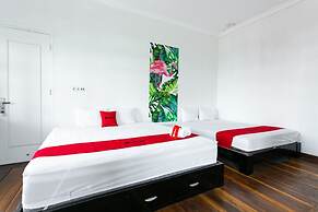 RedDoorz near Grojogan Sewu Tawangmangu