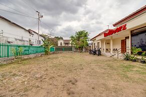 RedDoorz near Universitas Gajah Mada