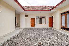 RedDoorz near Universitas Gajah Mada