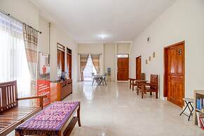 RedDoorz near Universitas Gajah Mada