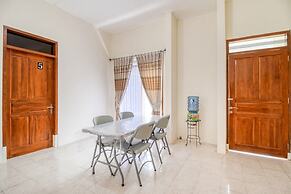 RedDoorz near Universitas Gajah Mada