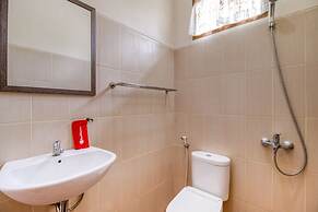 RedDoorz near Universitas Gajah Mada