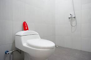 RedDoorz near Alun Alun Kudus 2