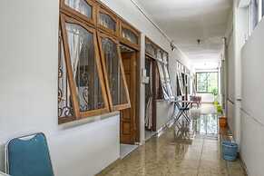 RedDoorz Syariah @ Raya Tajem Maguwo