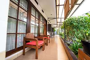 KoolKost near BTC Fashion Mall 2