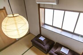 Fukuoka Guesthouse SHIP - Hostel
