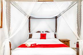 RedDoorz Plus near Lempuyangan Station 4