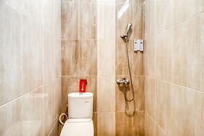 RedDoorz Plus near Lempuyangan Station 4