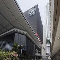 RedDoorz Apartment @ Green Bay Pluit