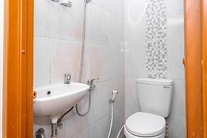 RedDoorz near Alun Alun Bandung 2