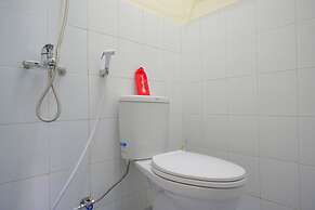 RedDoorz near GOR Satria 3