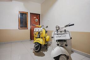 RedDoorz @ Jalan STM Medan