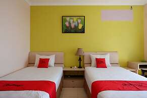 RedDoorz Plus Syariah @ Hotel Boulevard Luwuk