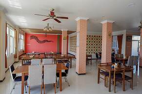 RedDoorz Plus Syariah @ Hotel Boulevard Luwuk