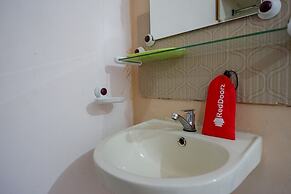 RedDoorz Plus Syariah @ Hotel Boulevard Luwuk