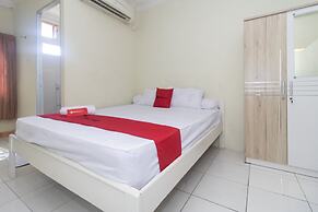 RedDoorz @ Frans Seda Kupang