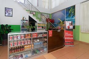 RedDoorz @ Frans Seda Kupang