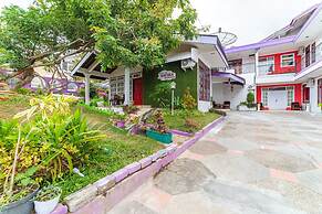 RedDoorz Syariah near Balai Kota Batu