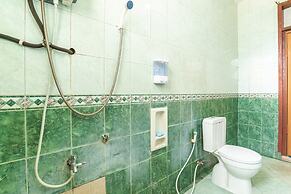 RedDoorz Syariah near Balai Kota Batu