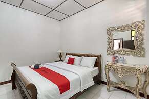 RedDoorz Syariah Near Wijilan 2 Yogyakarta