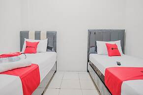 RedDoorz Syariah near Suzuya Mall Banda Aceh