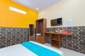 Sans Hotel Borobudur Banyuwangi