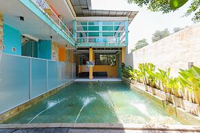 Sans Hotel Borobudur Banyuwangi