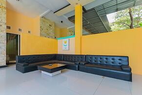 Sans Hotel Borobudur Banyuwangi