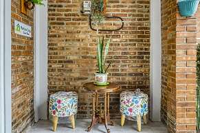 RedDoorz near Sindu Kusuma Edupark 2