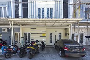 KoolKost near T2 Juanda Airport