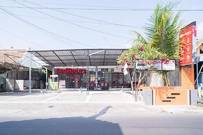 RedDoorz Syariah @ Winong Nganjuk