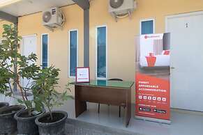 RedDoorz Syariah @ Winong Nganjuk