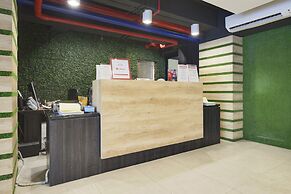 RedDoorz Apartment near Grand City Mall