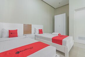 RedDoorz Resort Syariah @ Idelansia Homestay Ciater