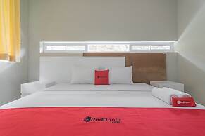 RedDoorz Resort Syariah @ Idelansia Homestay Ciater