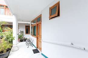 RedDoorz Syariah near Alun Alun Magelang