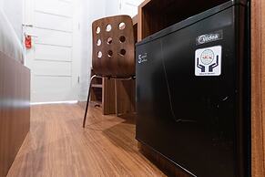 RedDoorz Premium near Centre Point Mall Medan