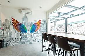 RedDoorz Premium near Centre Point Mall Medan