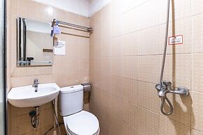 RedDoorz @ Jalan Mojopahit Medan