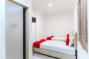 RedDoorz @ Jalan Mojopahit Medan