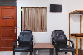 RedDoorz @ Jalan Mojopahit Medan