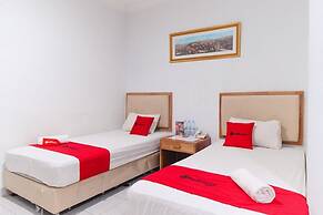 RedDoorz @ Jalan Mojopahit Medan